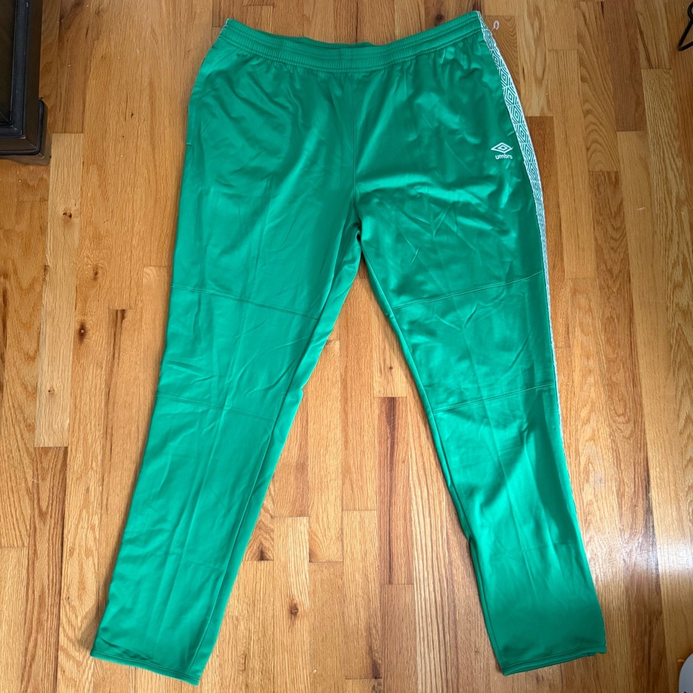 Umbro Premier Track Pants Mens XXL Green Logo Tape Soccer Streetwear Joggers NWT